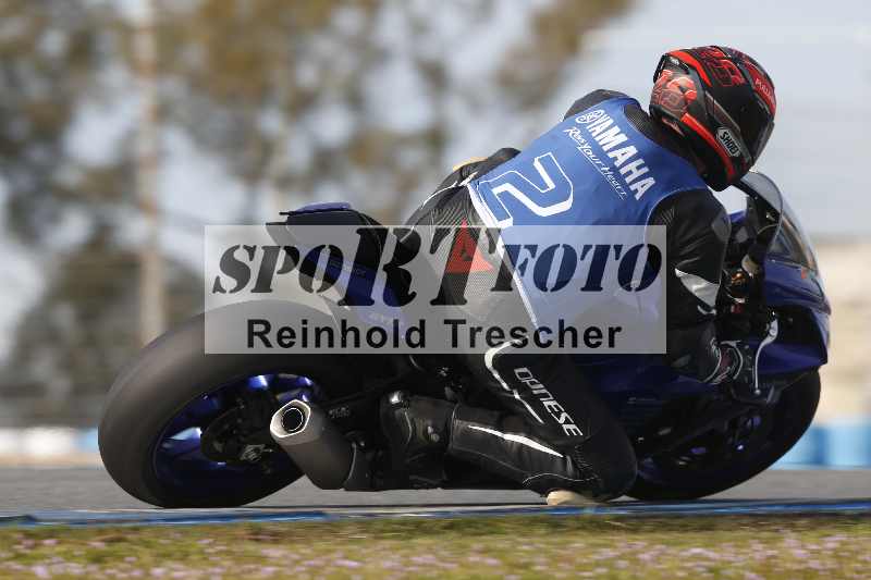 /Archiv-2024/01 26.-28.01.2024 Moto Center Thun Jerez/Gruppe rot-red/backside